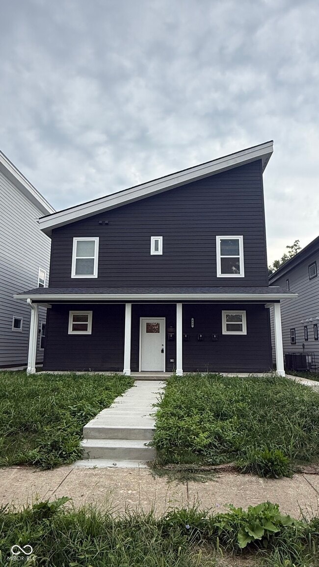 property at 409 N Walcott St