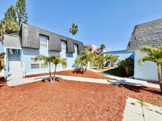property at 14125 Palm St