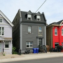 534 Dundas St in London, ON - Building Photo