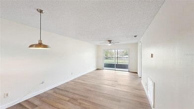 39132 Co Rd 54 in Zephyrhills, FL - Building Photo - Building Photo