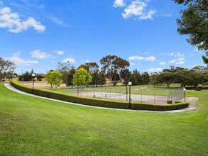 Cypress Landing in Salinas, CA - Building Photo - Building Photo