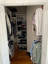 211 W 8th St, Unit 3 in Boston, MA - Foto de edificio - Building Photo