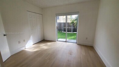 8660 NW 5th Terrace in Miami, FL - Building Photo - Building Photo