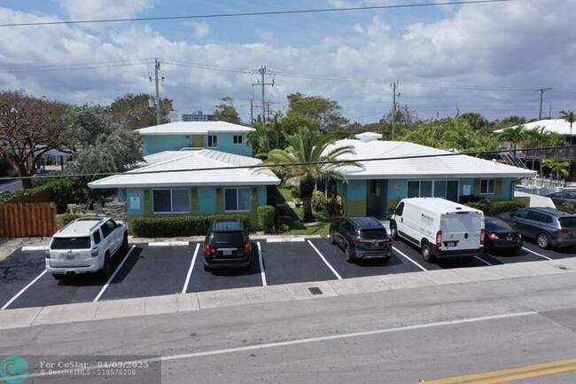 property at 4421 Poinciana St