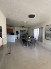 14760 Tyler St in Miami, FL - Building Photo - Building Photo