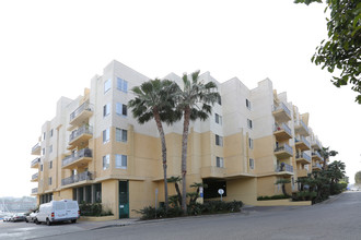 St. Tropez in Marina Del Rey, CA - Building Photo - Building Photo