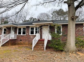 3317 Berry Ln in Anderson, SC - Building Photo