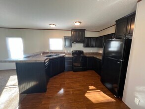 121 Plum St in Hopkinsville, KY - Building Photo - Building Photo