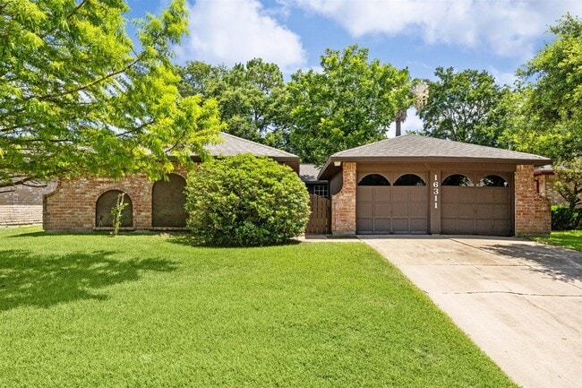 16311 Forest Bend Ave