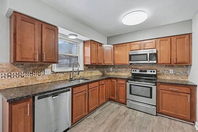 property at 2223 Humphrey St