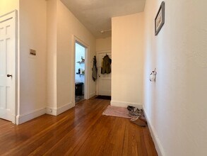 73 Martin St, Unit 46 in Cambridge, MA - Foto de edificio - Building Photo