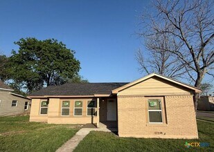 1300 N 2nd St in Killeen, TX - Building Photo - Building Photo