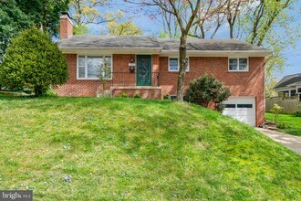4200 35th St N in Arlington, VA - Building Photo - Building Photo
