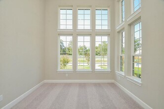 4711 Hollow Tree Dr in Sugar Land, TX - Foto de edificio - Building Photo