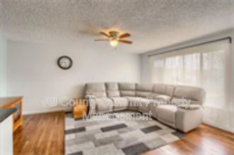 425 S Harlan St in Lakewood, CO - Building Photo - Building Photo