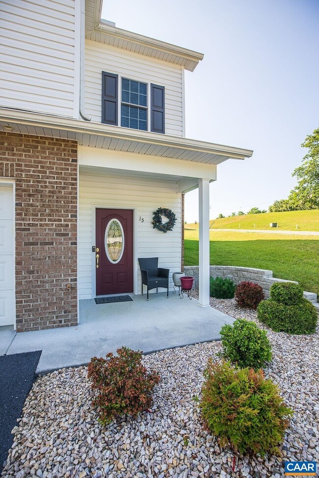 15 Collinswood Wy in Staunton, VA - Building Photo - Building Photo