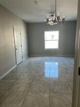 1201 Gage Ave in Laredo, TX - Building Photo - Building Photo