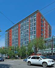 Residences on Seventh in Vancouver, BC - Building Photo - Building Photo