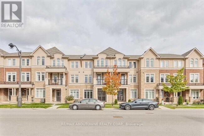 3083 Preserve Dr in Oakville, ON - Building Photo - Building Photo