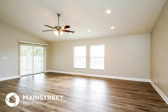 826 Adeline Ave in Lehigh Acres, FL - Foto de edificio - Building Photo