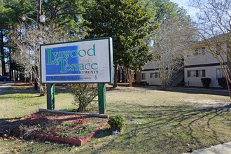 Lynwood Terrace Apartments in Montgomery, AL - Building Photo - Building Photo