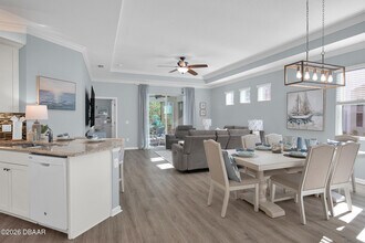 310 Coral Reef Way in Daytona Beach, FL - Building Photo - Building Photo