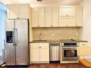 Nice room in a good neighborhood in Brooklyn, NY - Foto de edificio - Building Photo