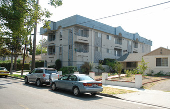 1216 E Harvard St in Glendale, CA - Building Photo - Building Photo