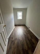 71 M.L.K. Drive in Jersey City, NJ - Building Photo