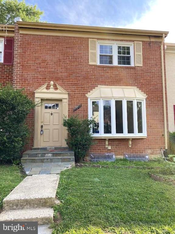 property at 4548 King William Ct