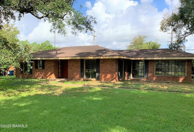 801 Beverly Dr