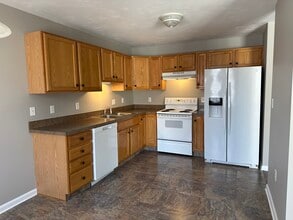 188 Middle St in Leominster, MA - Foto de edificio - Building Photo