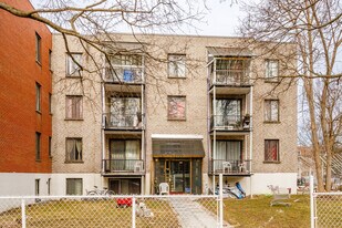 3965 Plamondon Av in Montréal, QC - Building Photo