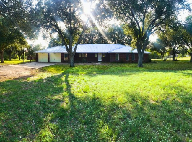 property at 112 Farm to Market 1042