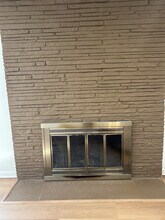 6104 Bernhard Ave, Unit Main Unit in Richmond, CA - Foto de edificio - Building Photo