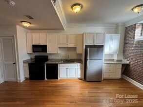 515 N Church St, Unit 108 in Charlotte, NC - Building Photo - Building Photo