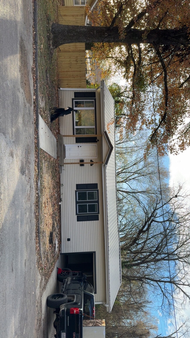 property at 505 N Chapman Ave