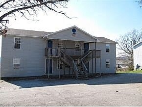 6930 E State Hwy 76 in Kirbyville, MO - Building Photo