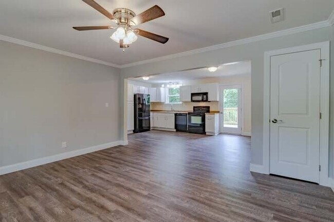 728 Lafayette Rd in Clarksville, TN - Building Photo - Building Photo