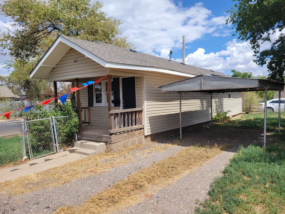 301 S Alabama St in Amarillo, TX - Building Photo