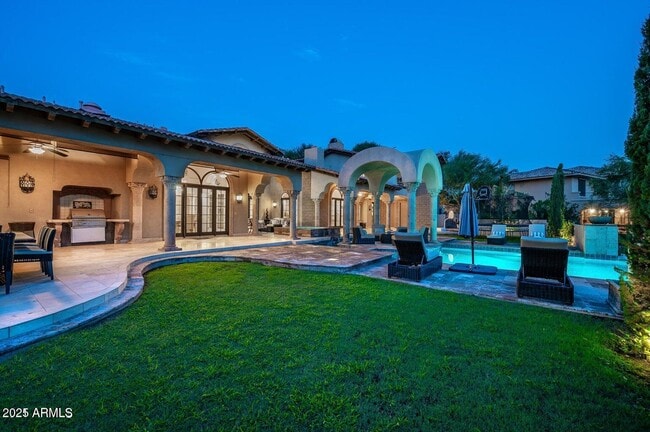 property at 6050 N Paradise View Dr