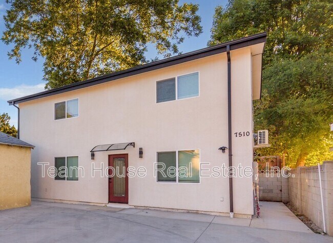 property at 7510 Etiwanda Ave