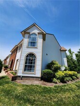 3600 Essex Pond Quay in Virginia Beach, VA - Building Photo - Building Photo