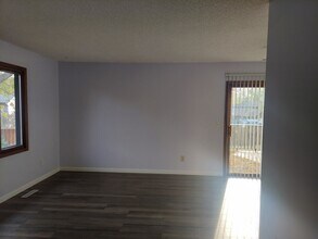 7840 83rd Ct N in Brooklyn Park, MN - Building Photo - Building Photo
