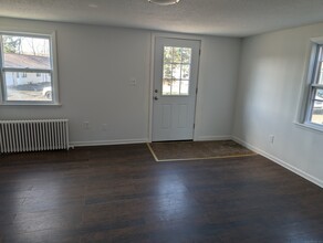 207 Main St in Middlefield, CT - Building Photo - Building Photo