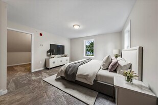 62 N Main St in Westford, MA - Building Photo