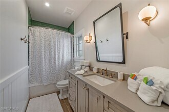 434 3rd Ave S in Naples, FL - Building Photo - Building Photo