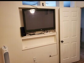 2040 Lima Loop in Laredo, TX - Building Photo