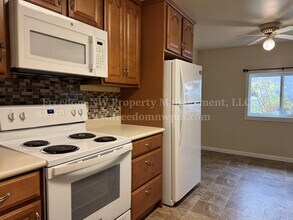 4410 21st Ct SE in Olympia, WA - Building Photo - Building Photo