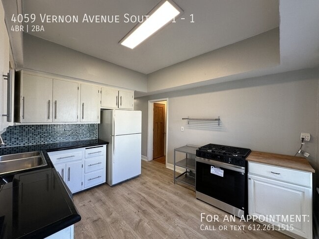 4059 Vernon Ave S in Minneapolis, MN - Building Photo - Building Photo